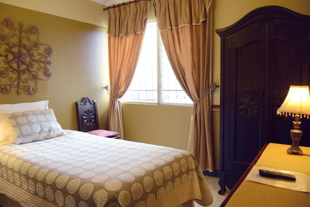 Hostal Villa Toscana Guatemala Dış mekan fotoğraf