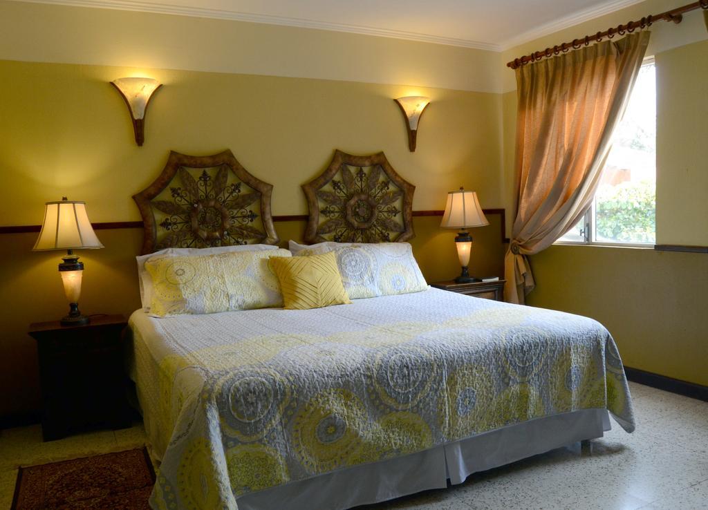 Hostal Villa Toscana Guatemala Dış mekan fotoğraf