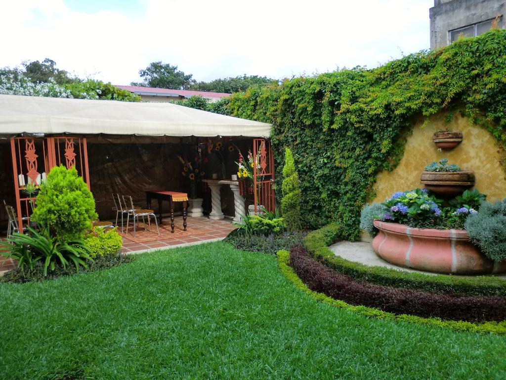 Hostal Villa Toscana Guatemala Dış mekan fotoğraf