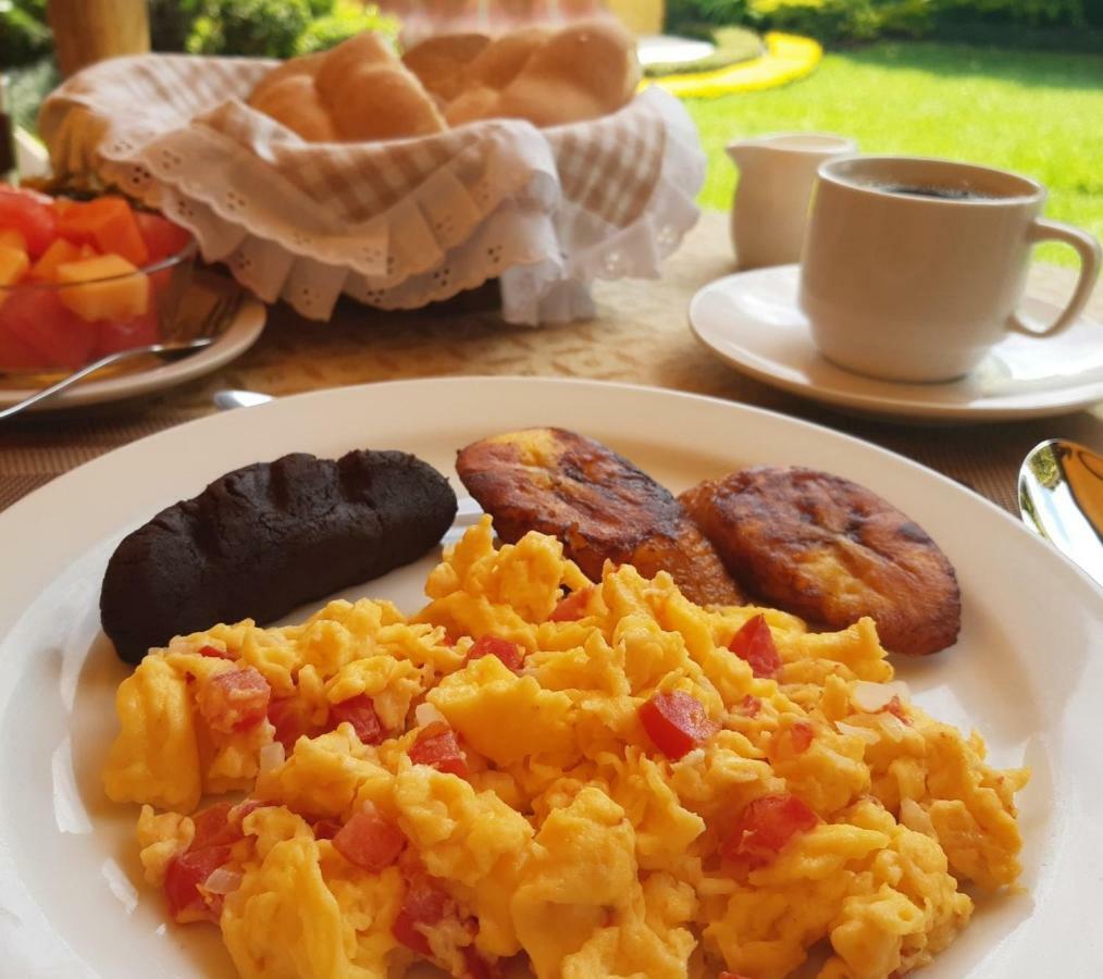 Hostal Villa Toscana Guatemala Dış mekan fotoğraf